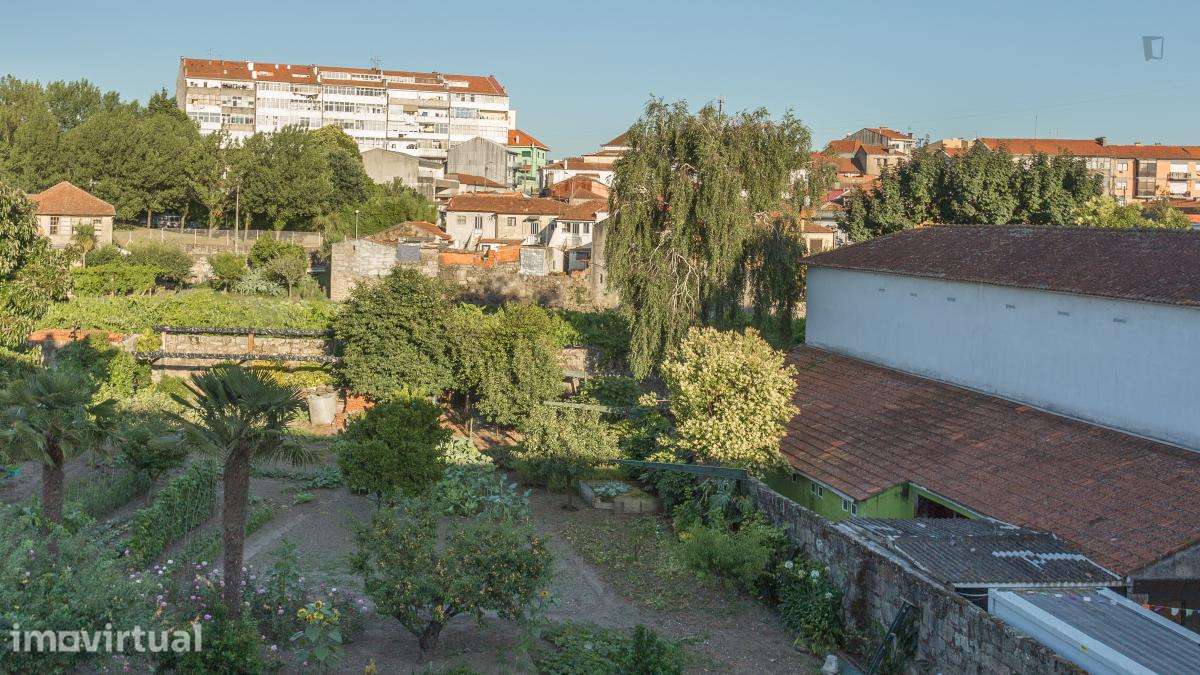 Quarto - localizado em São Mamede de Infesta Porto - Grande imagem: 4/33