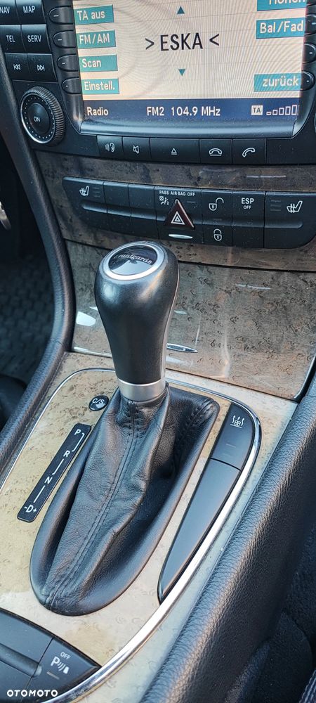 Mercedes-Benz Klasa E 320 CDI 4Matic Automatik Avantgarde DPF - 17