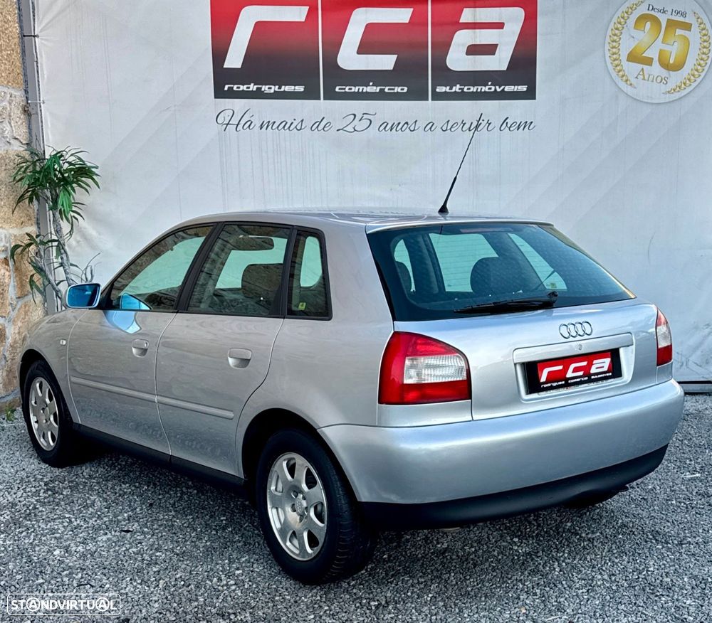 Audi A3 1.6 Attraction - 27