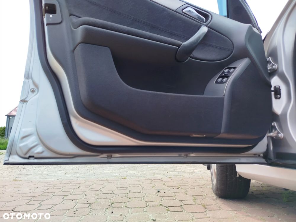 Mercedes-Benz Klasa C 180 Kompressor Avantgarde - 20
