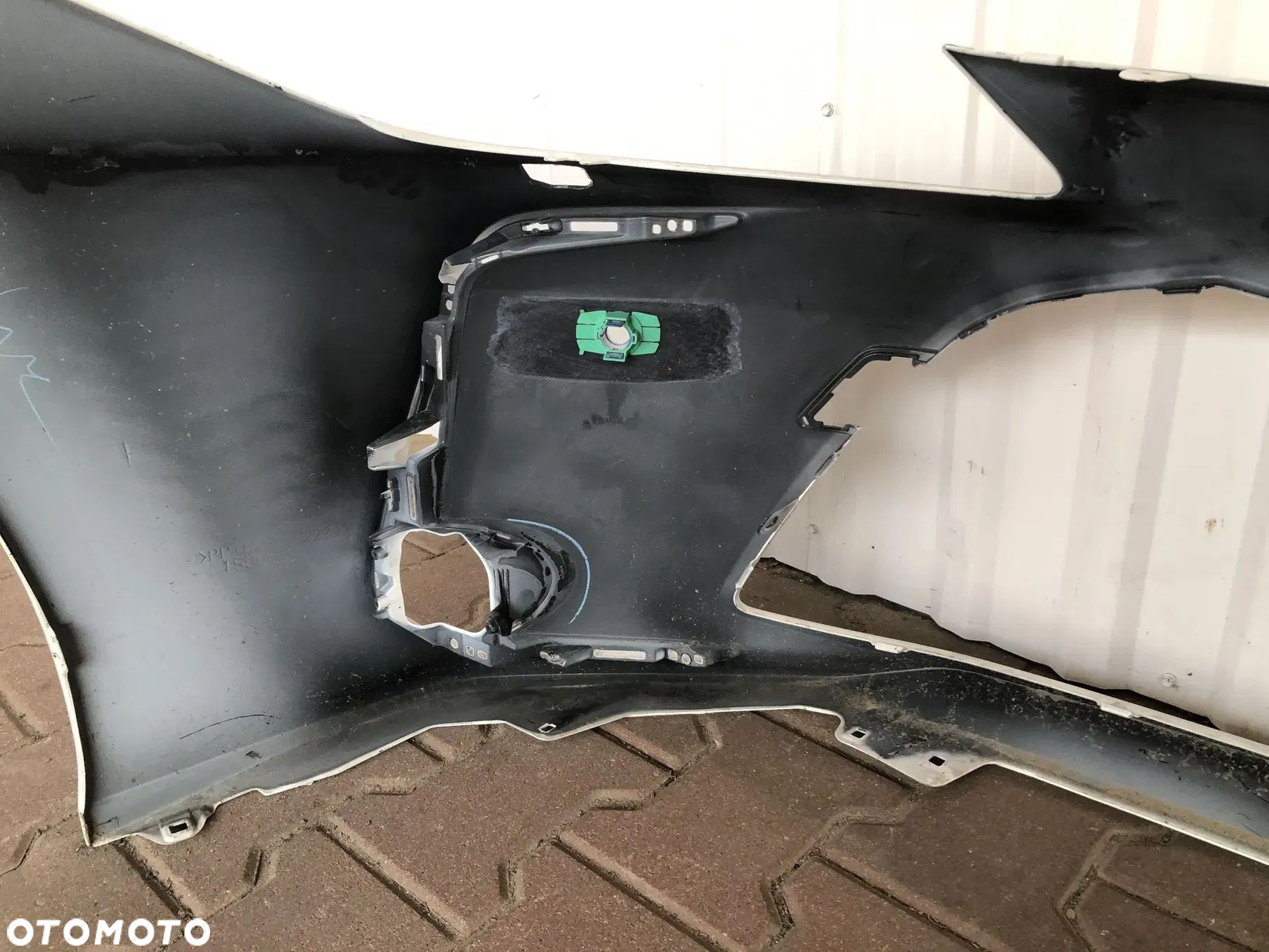 TOYOTA COROLLA E21 SEDAN 19- zderzak przód przedni BARDZO ŁADNY - 13