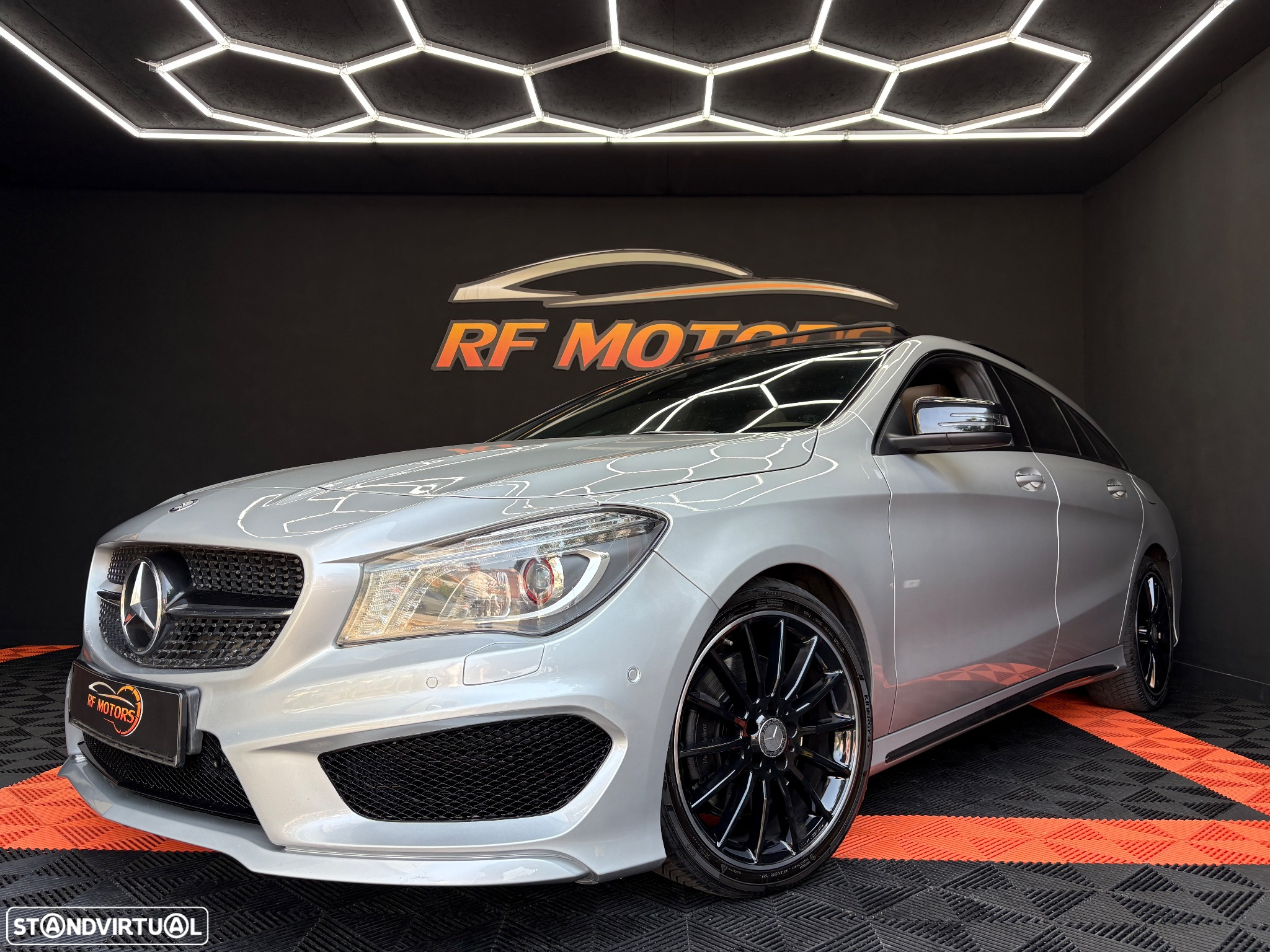 Mercedes-Benz CLA 220 d Shooting Brake AMG Line Aut. - 17