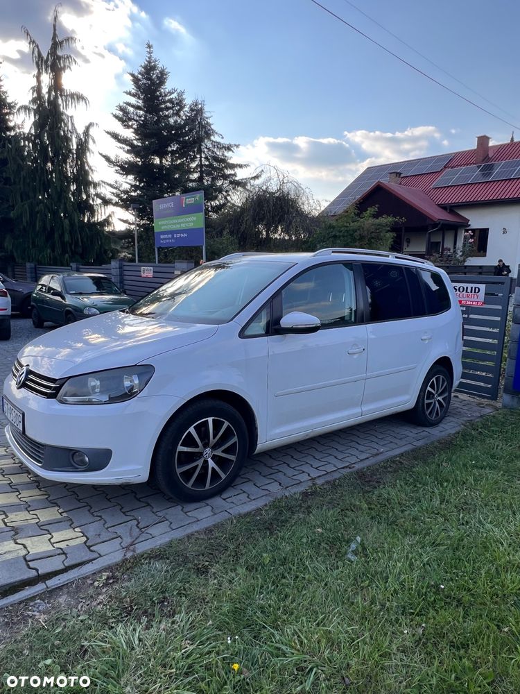 Volkswagen Touran 1.6 TDI DPF BlueMotion Technology DSG Highline - 2
