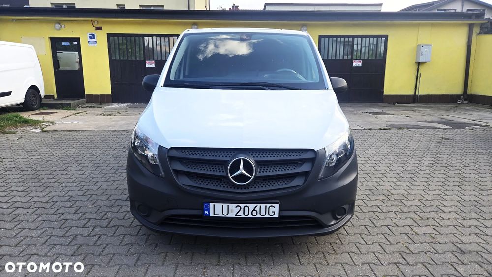Mercedes-Benz VITO - 12