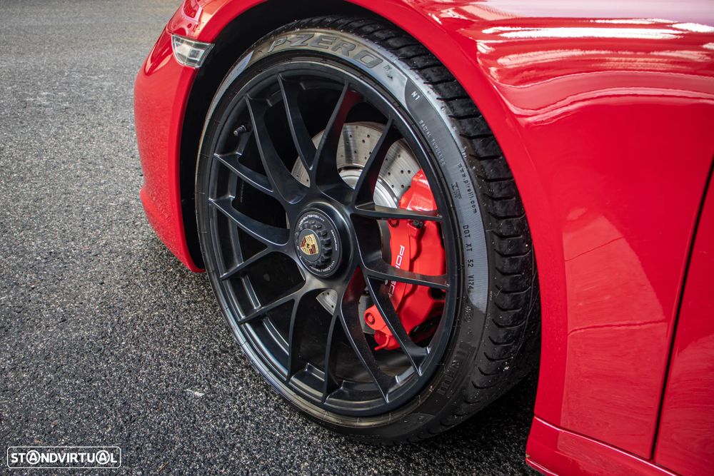 Porsche 911 (991) Carrera GTS PDK - 4
