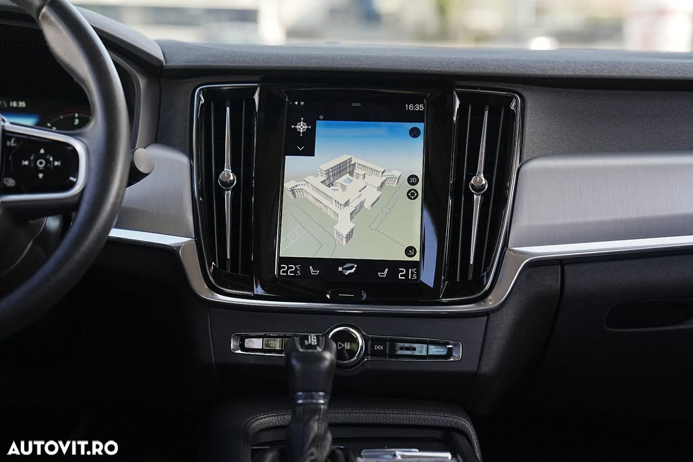 Volvo S90 D4 Momentum - 20