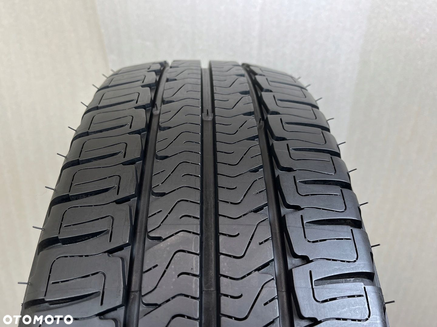 OPONY LETNIE 225/75R16CP Michelin Agilis Camping 225/75/16CP 4 szt - 2