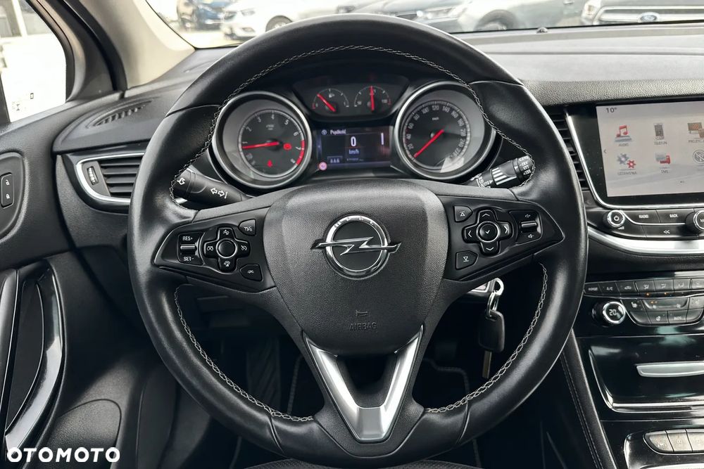 Opel Astra 1.4 T Dynamic - 31