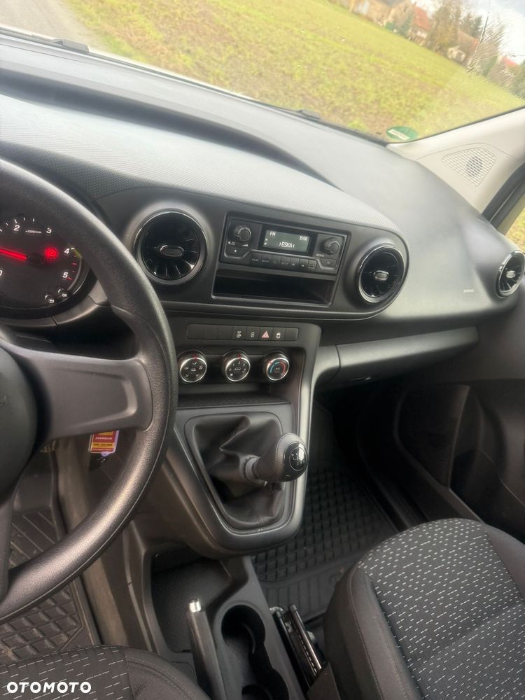 Mercedes-Benz Citan - 11