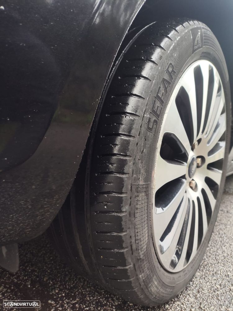 Ford Focus SW 1.6 TDCi Titanium - 14