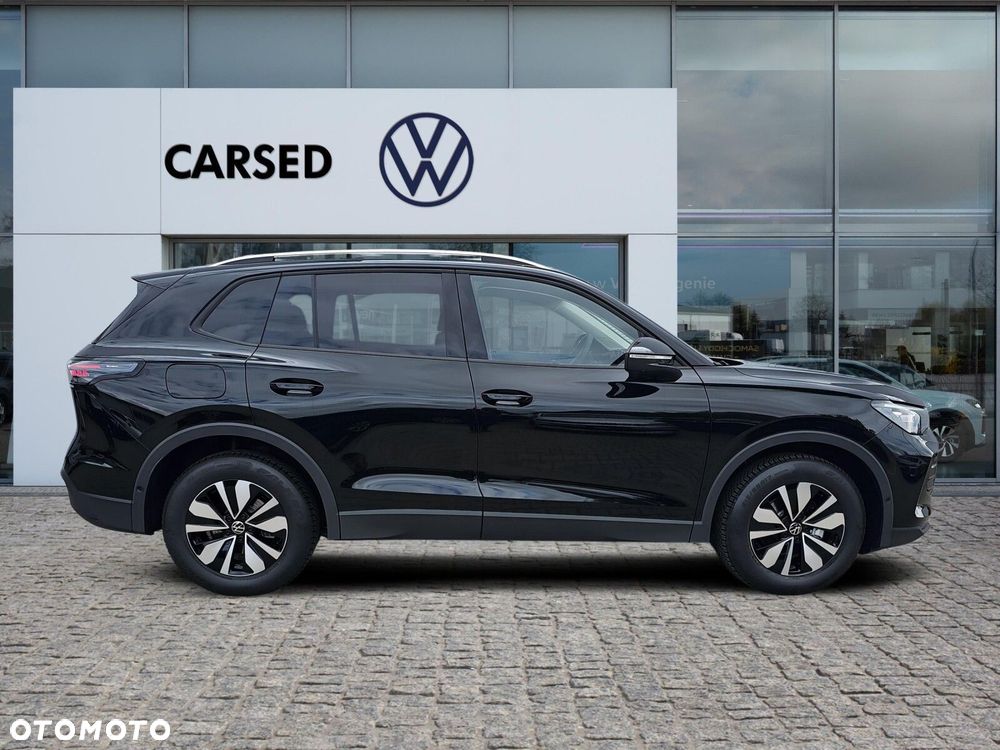 Volkswagen Tiguan - 8