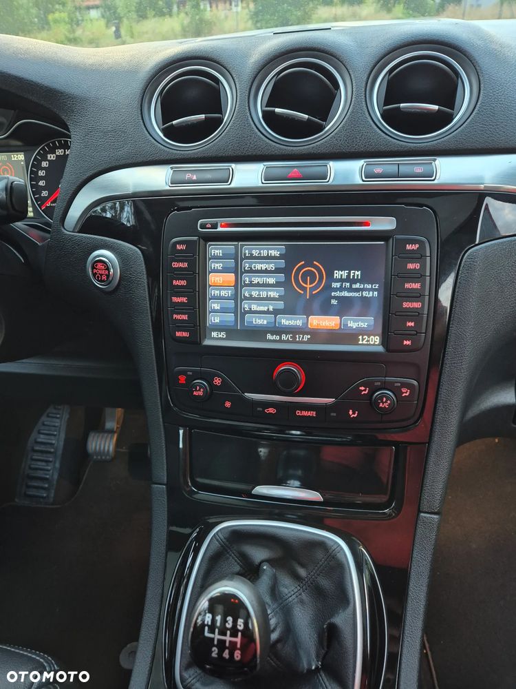 Ford Galaxy 2.0 TDCi Platinium X (Titanium) - 24
