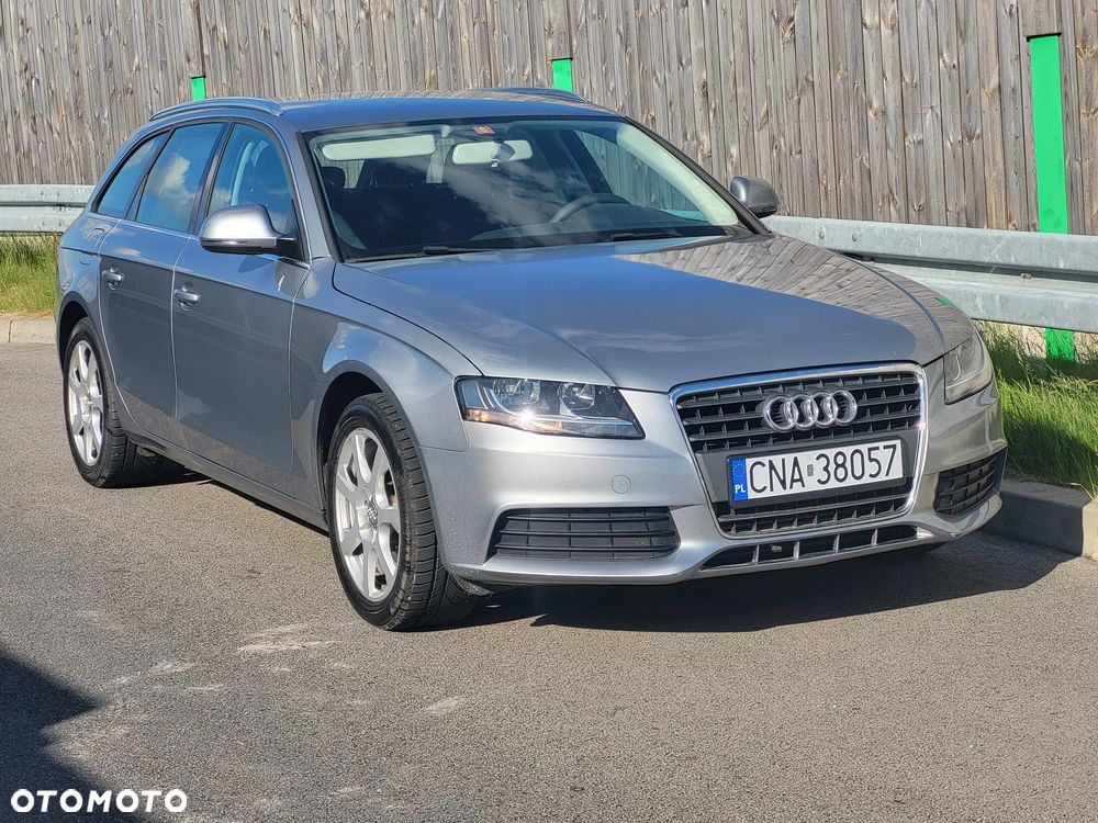 Audi A4 Avant 2.0 TDI DPF Ambiente - 1