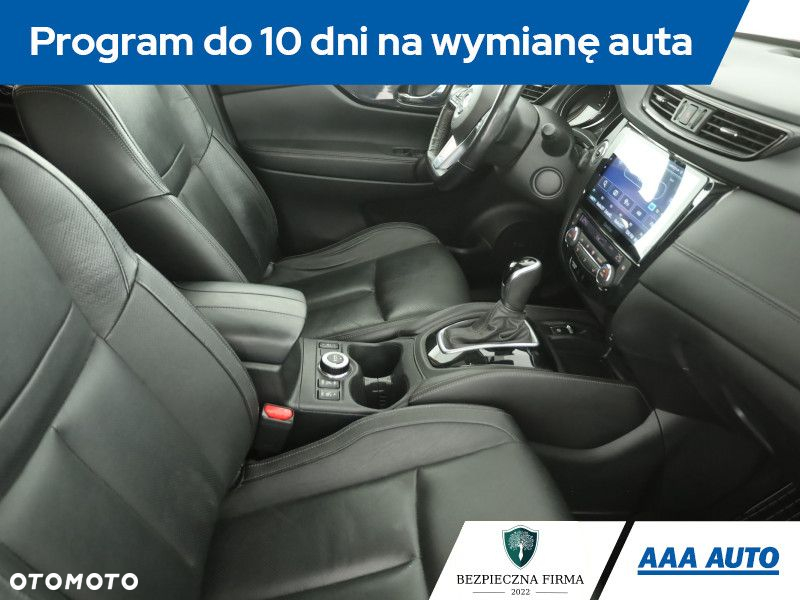 Nissan X-Trail - 8