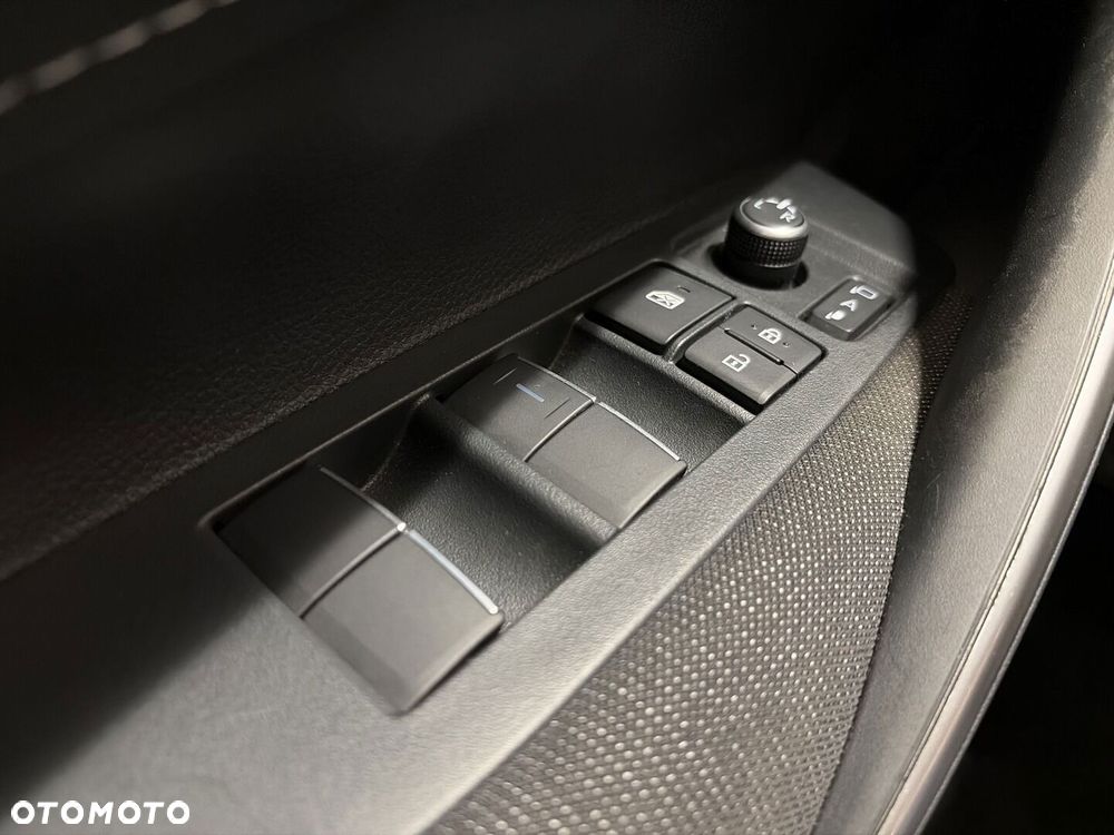Toyota Corolla 1.8 Hybrid Comfort - 21