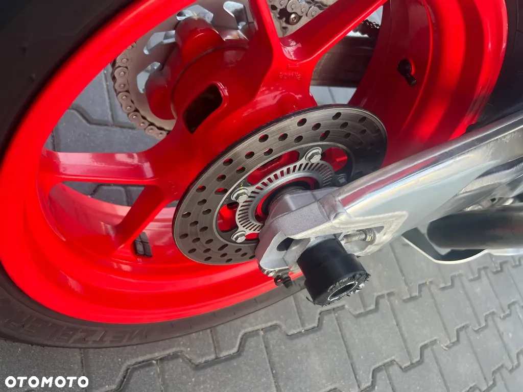 Aprilia RSV - 23