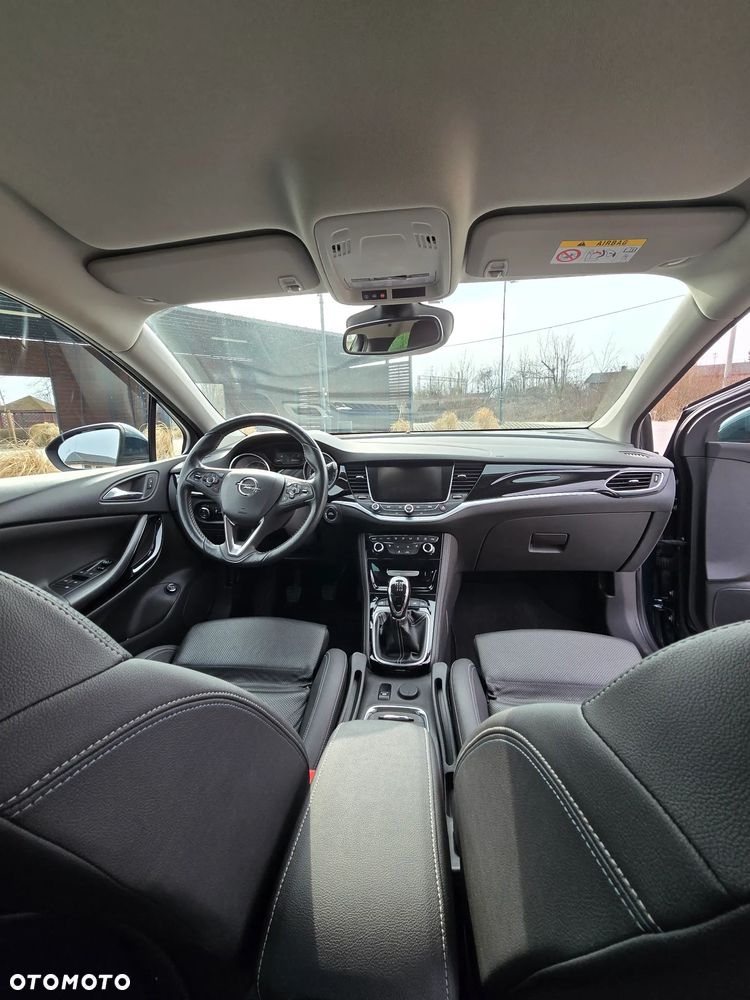 Opel Astra 1.6 CDTI Sport - 12