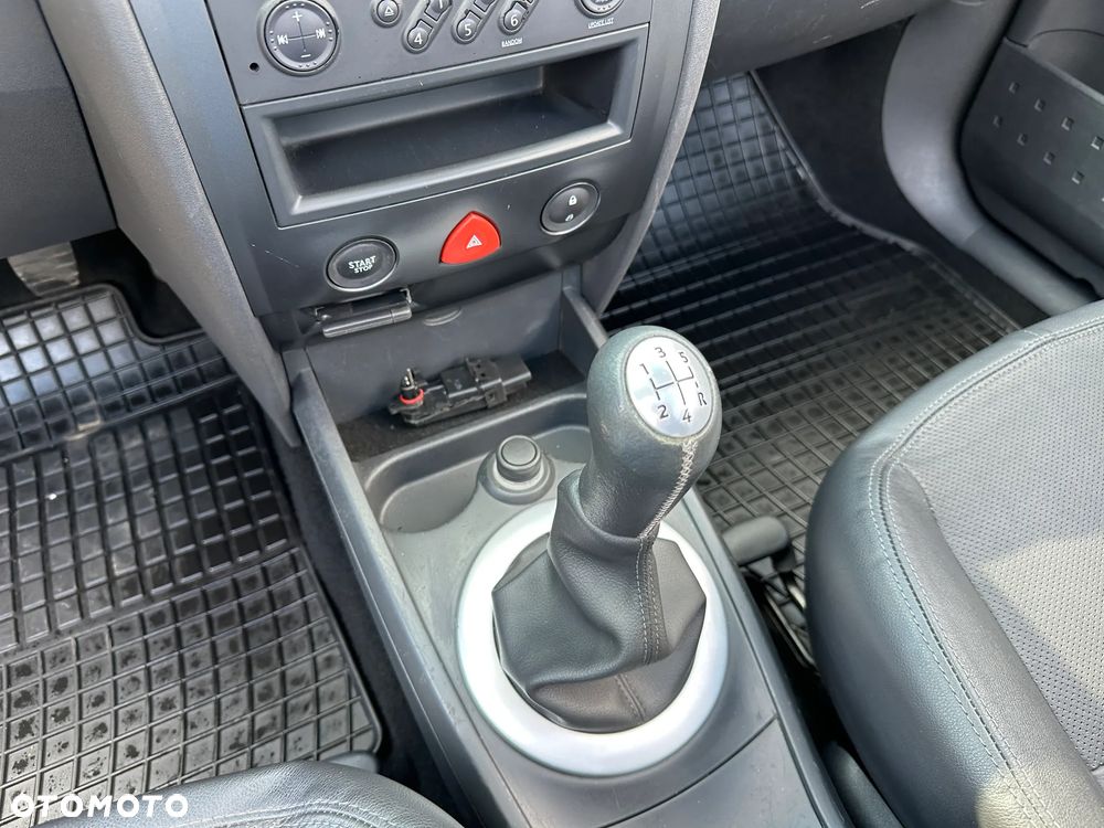Renault Megane - 13