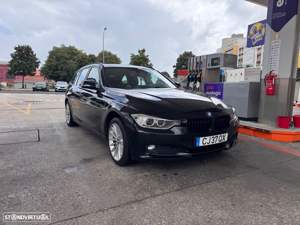 BMW 318 d xDrive - 2