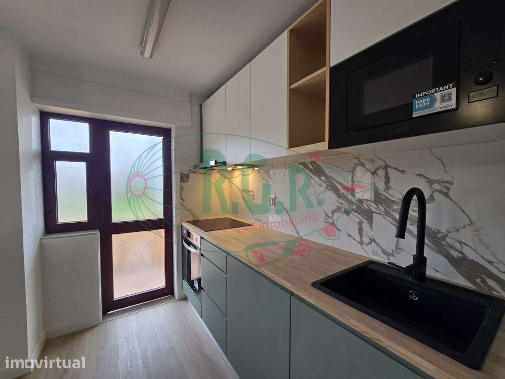 APARTAMENTO T2 - A 2 km Estação RIO TINTO - Grande imagem: 2/21