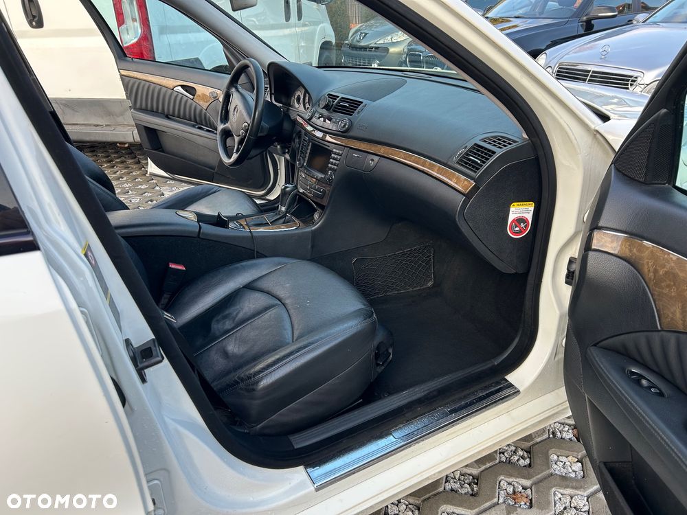 Mercedes-Benz Klasa E - 14