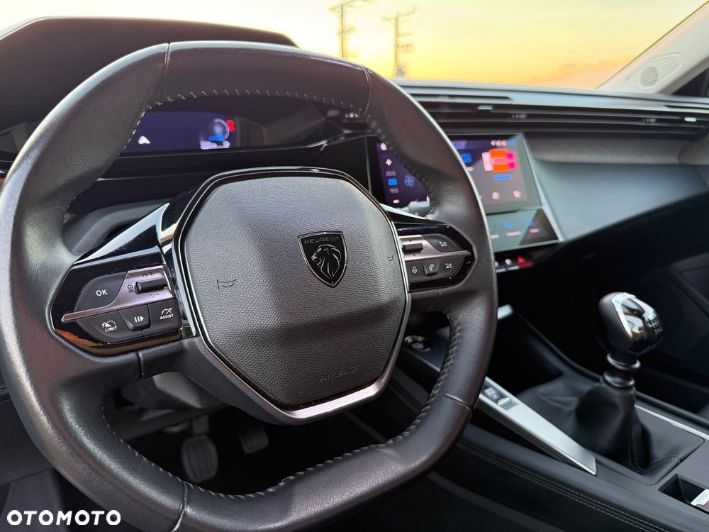 Peugeot 308 - 18
