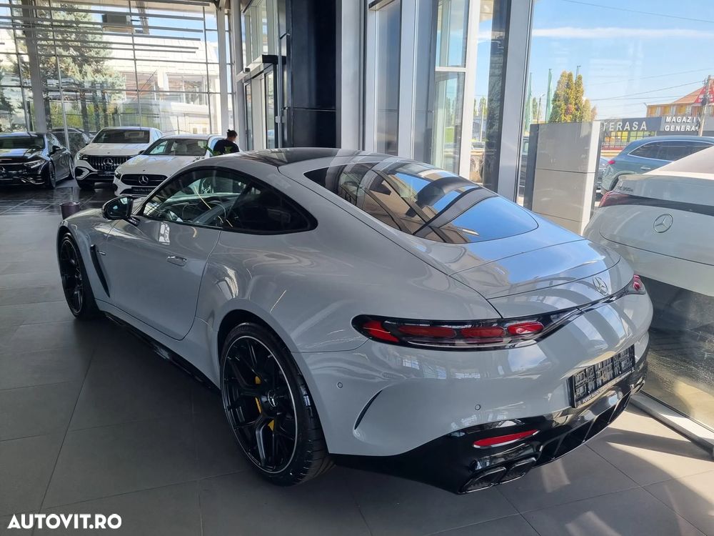 Mercedes-Benz AMG GT 55 4MATIC+ Coupe - 21