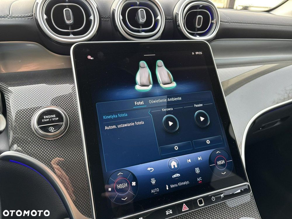 Mercedes-Benz GLC - 25