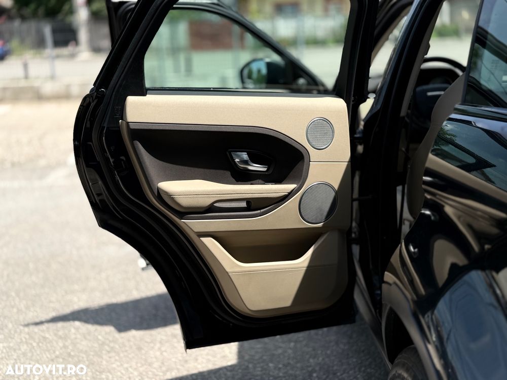 Land Rover Range Rover Evoque - 24