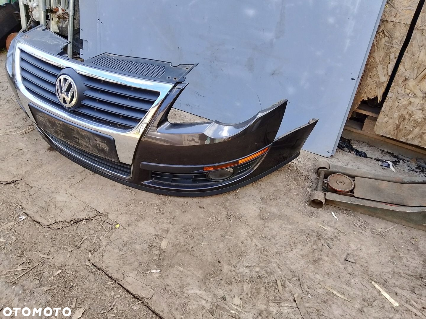 Zderzak Przód VW Passat B6 LC8Z - 2