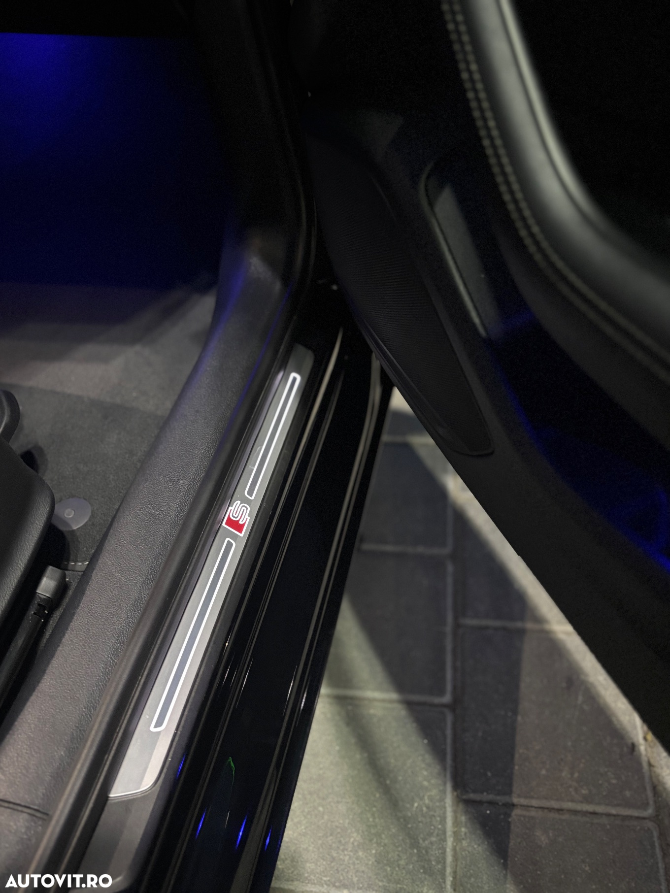 Audi A4 Avant 2.0 TDI S tronic - 4