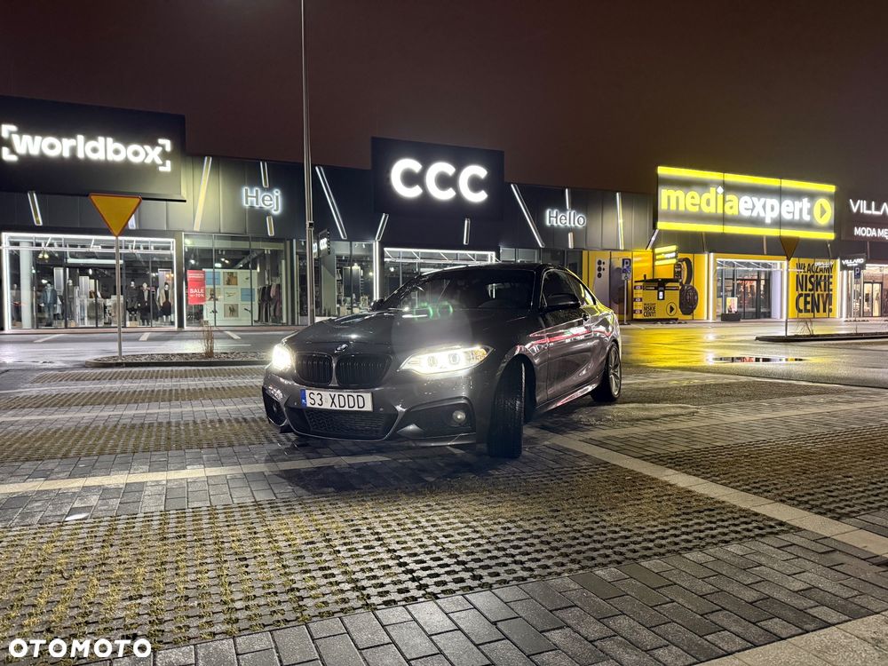 BMW Seria 2 218d - 3