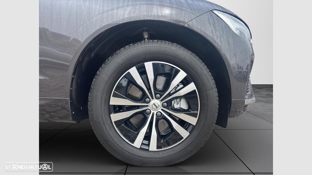 Volvo XC 60 2.0 T6 PHEV Core AWD - 11