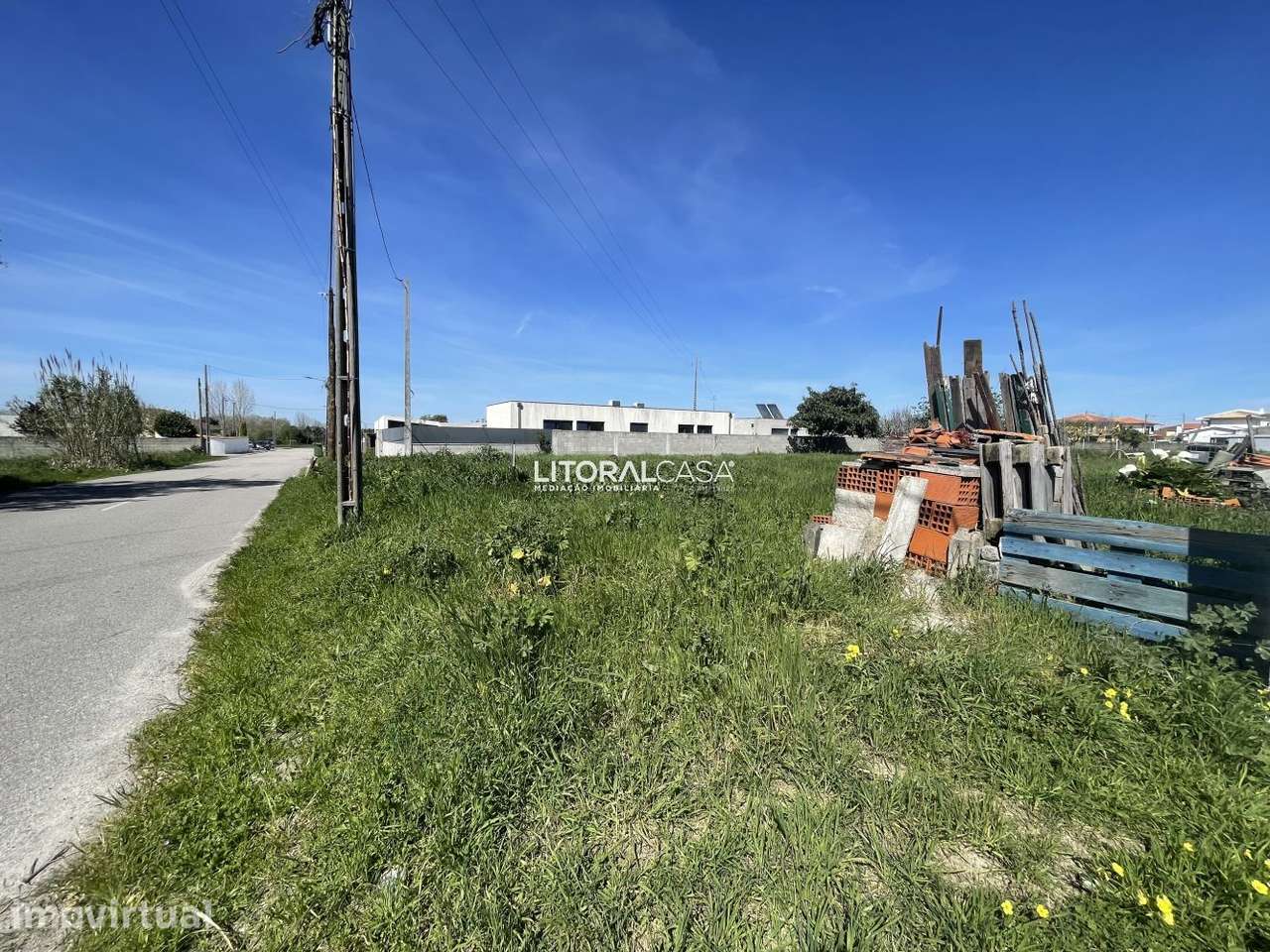 Terreno com viabilidade para construção de moradias - Grande imagem: 4/10
