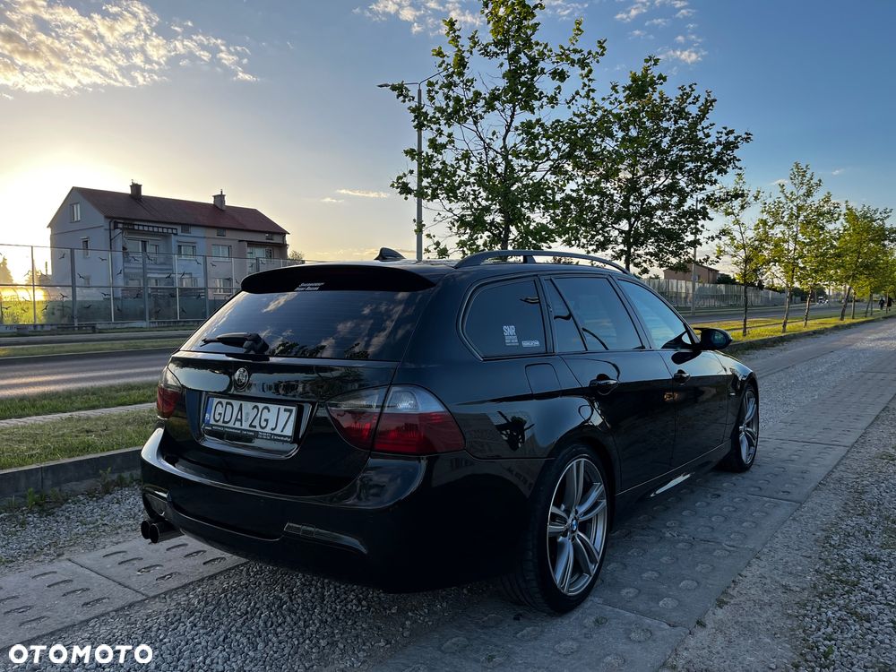 BMW Seria 3 325d DPF - 8