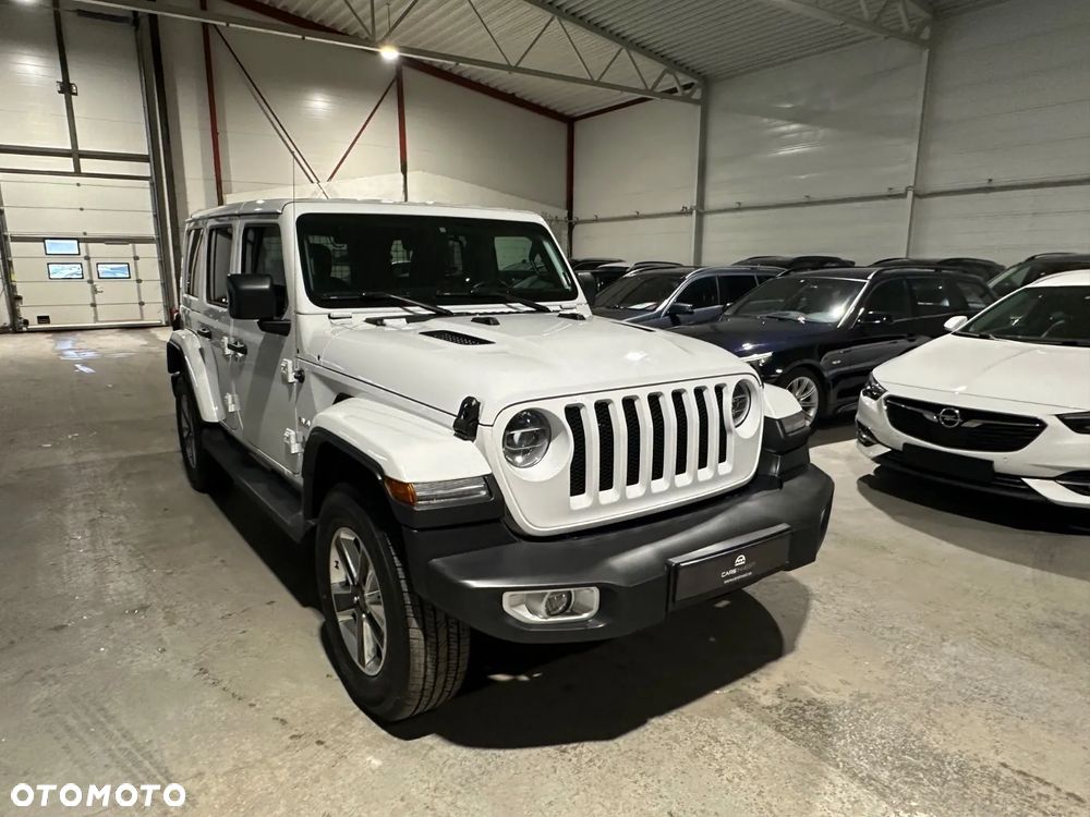 Jeep Wrangler Unlimited 2.2 CRDi Hardtop AWD Automatik Sahara - 16