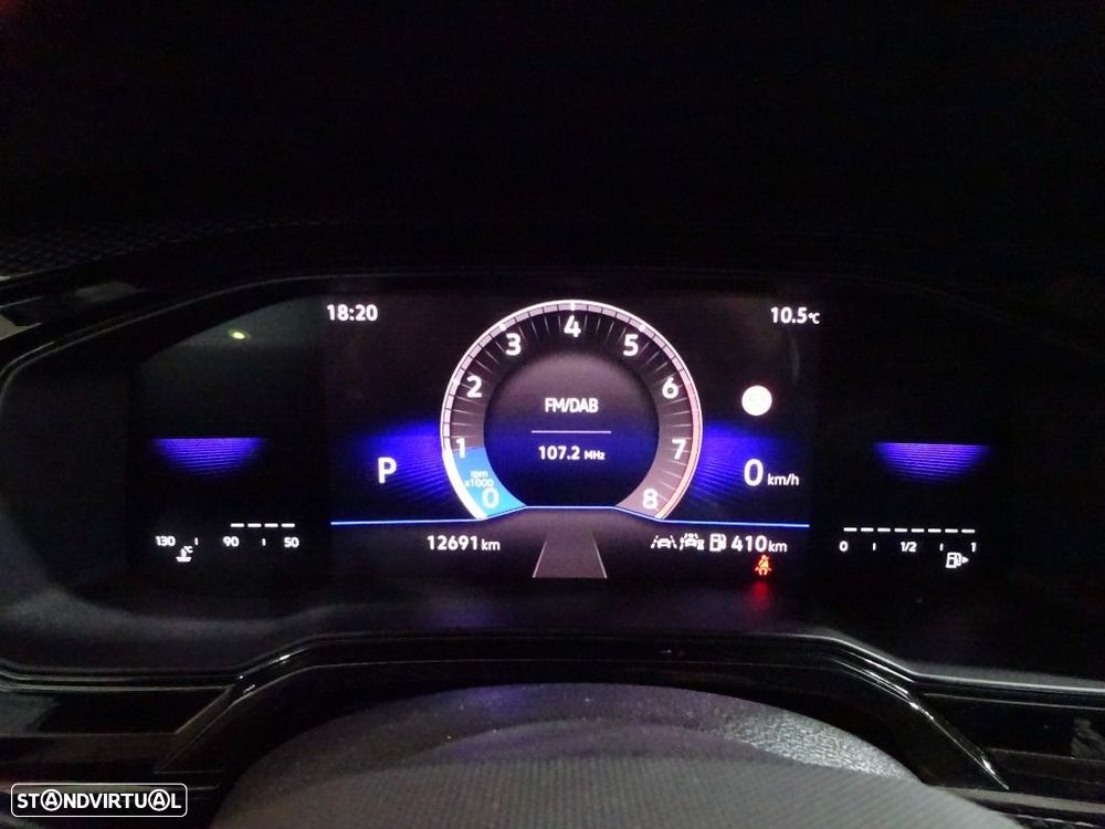 VW Taigo 1.0 TSI Urban DSG - 14