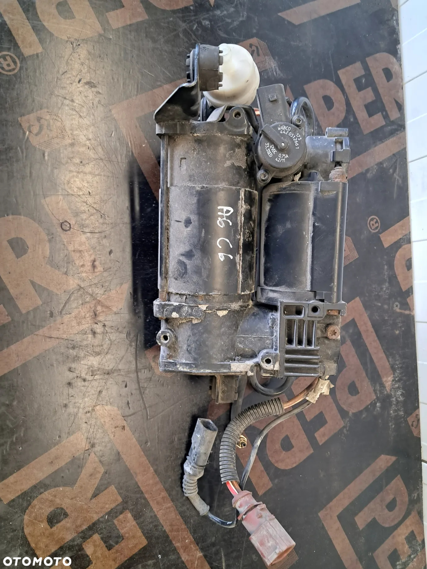 Kompresor Pompa Sprężarka Zawieszenia Pneumatycznego 4F0616005D Audi A6 C6 - 5