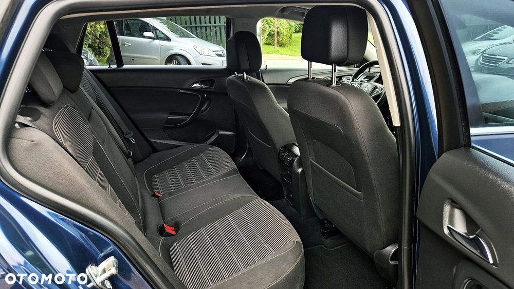 Opel Insignia 1.4 T Cosmo S&S - 37
