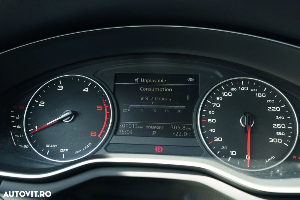 Audi A4 2.0 TDI S tronic - 9