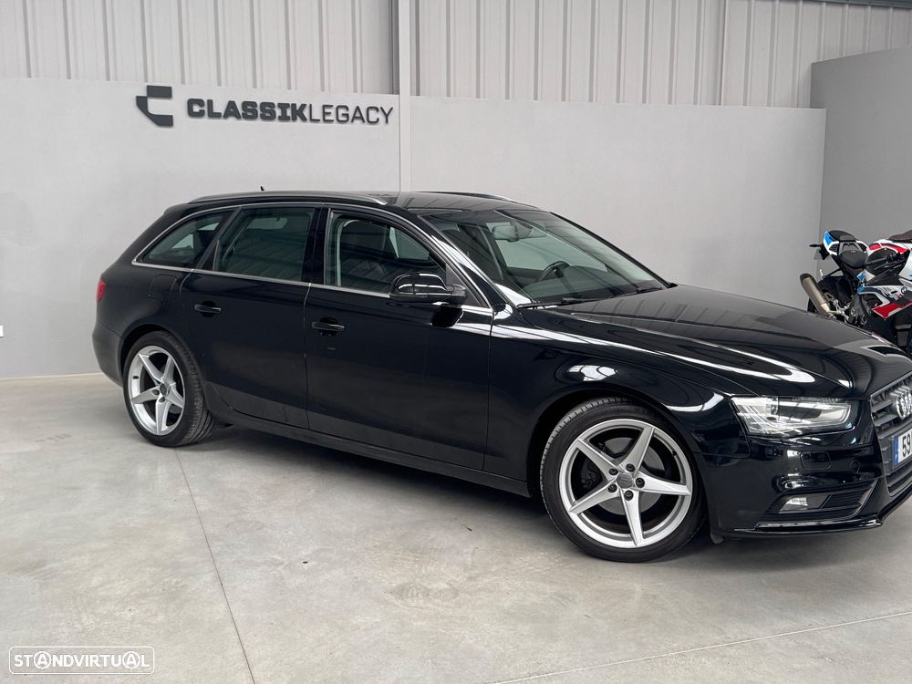 Audi A4 Avant 2.0 TDI Business Line Sport - 3