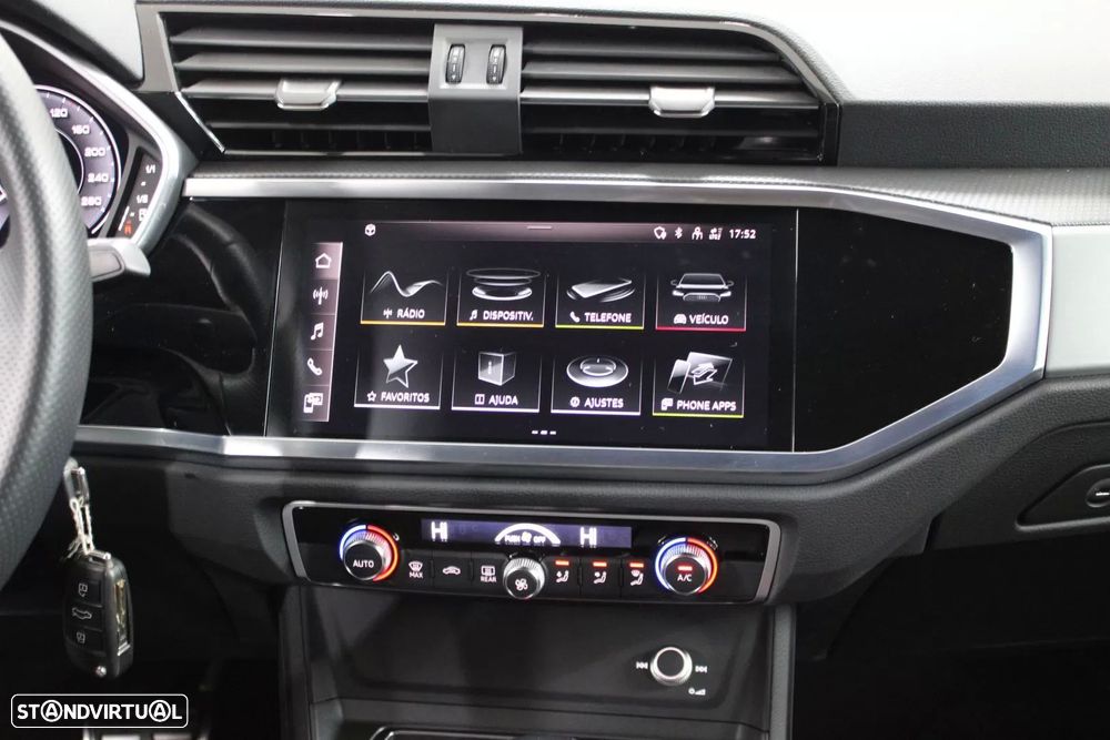 Audi Q3 Sportback 45 TFSIe S line S tronic - 13