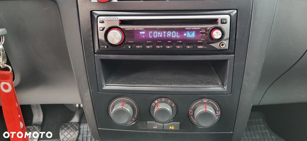 Seat Ibiza 1.2 12V Reference - 25