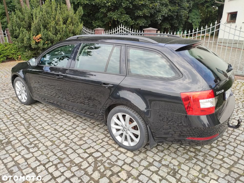 Skoda Octavia 2.0 TSI DSG Clever - 7