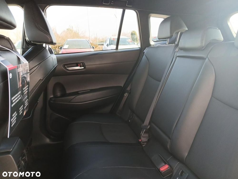 Toyota Corolla Cross - 14
