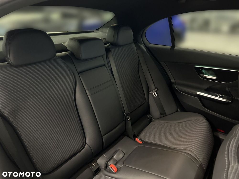 Mercedes-Benz Klasa C - 15