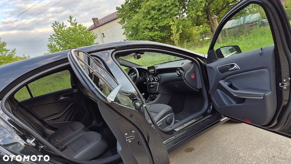 Mercedes-Benz Klasa A 180 (BlueEFFICIENCY) Urban - 10