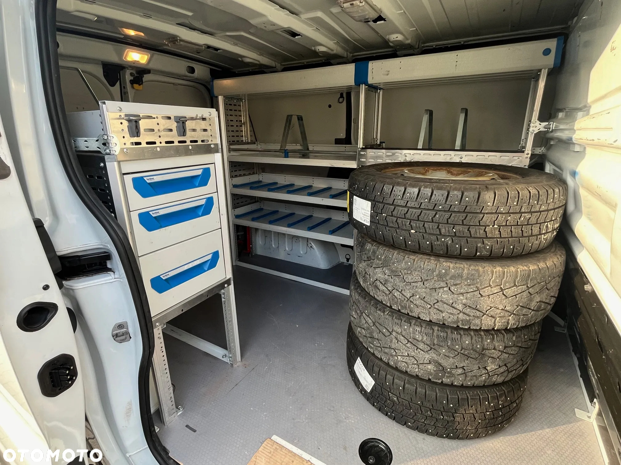 Renault Trafic - 17
