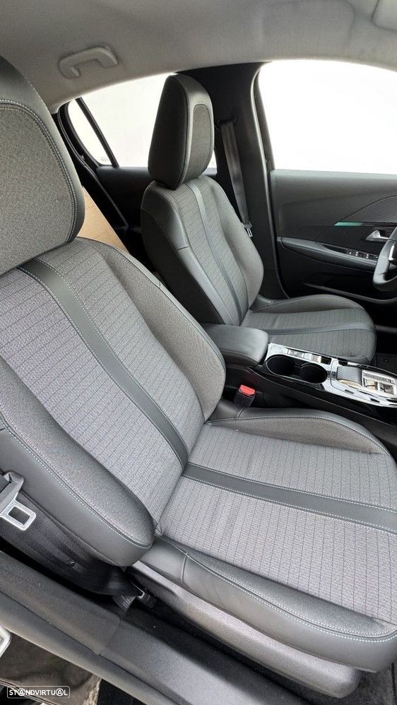 Peugeot e-208 50 kWh Allure Pack - 12