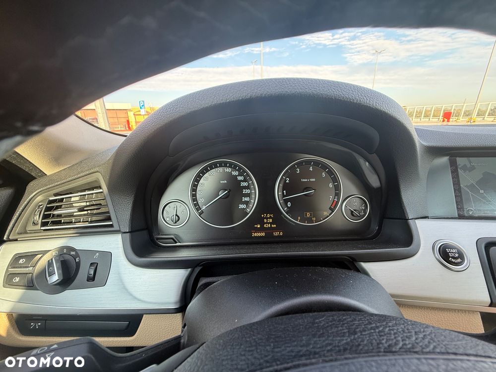 BMW Seria 5 - 17